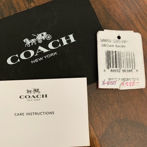 Coach Metro Tote - Picture 4 of 6